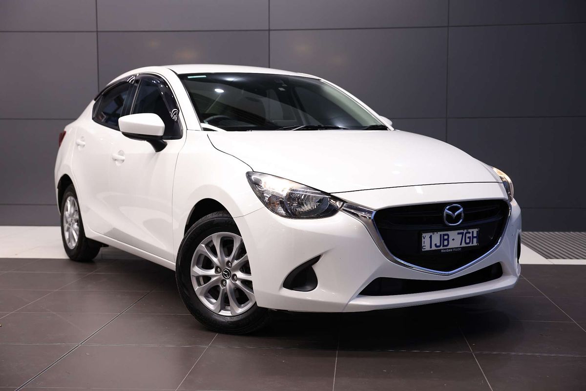 2017 Mazda 2 Maxx DL Series