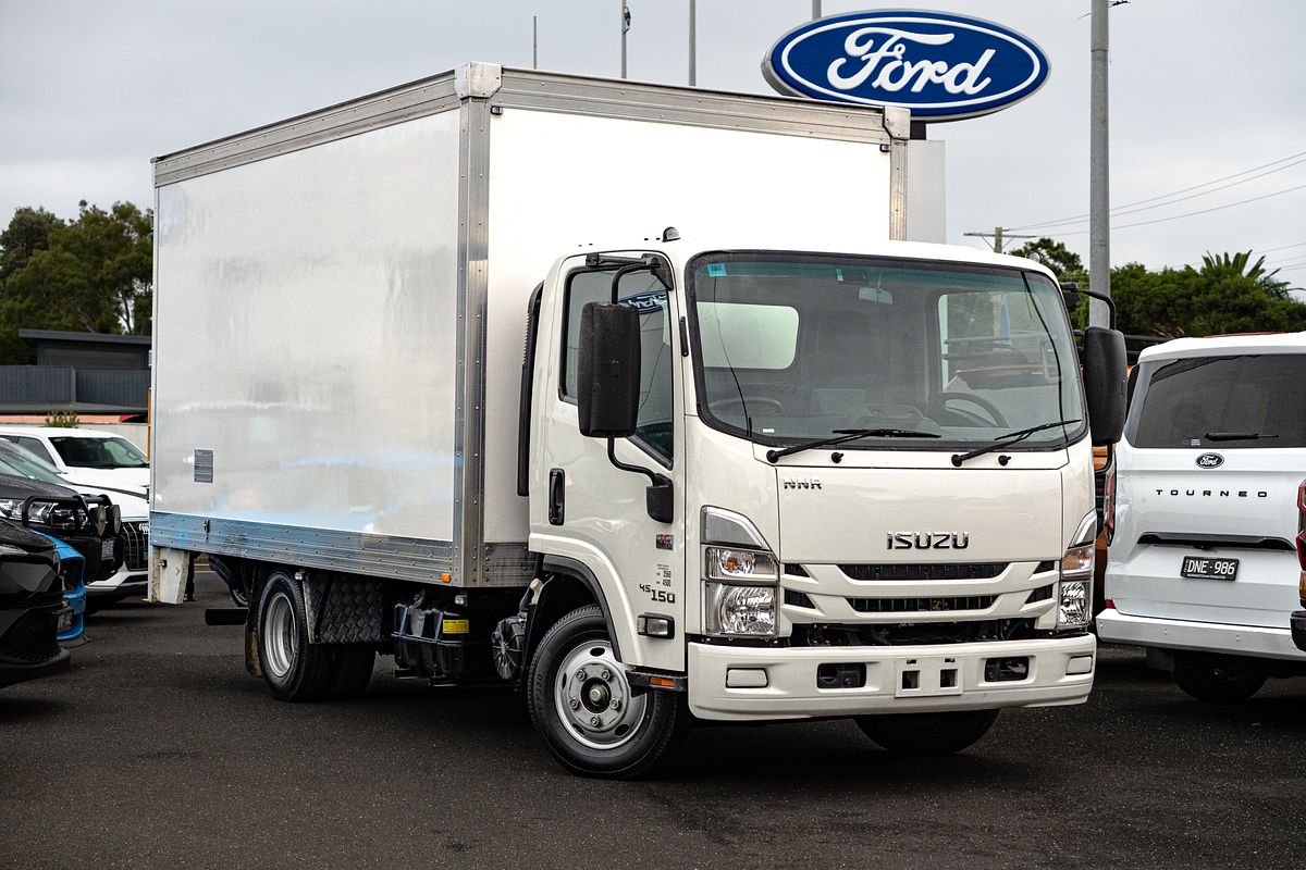 2023 Isuzu N Series NNR 45-150 MWB