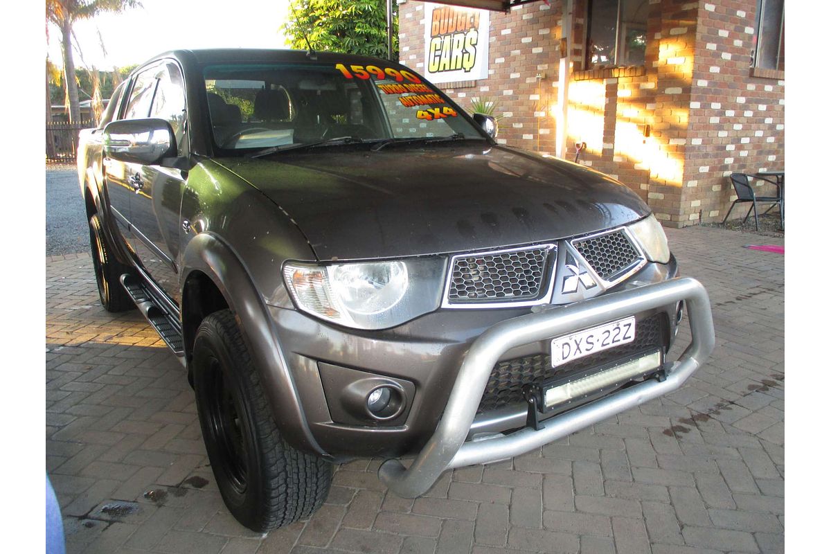 2014 Mitsubishi Triton GLX-R MN 4X4