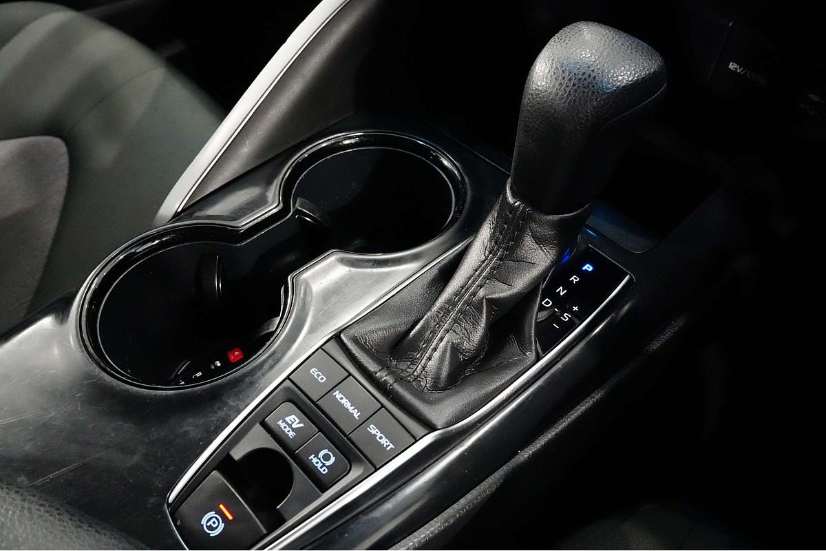 2019 Toyota Camry Ascent AXVH71R