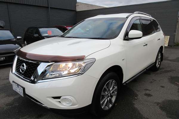 2016 Nissan Pathfinder ST R52