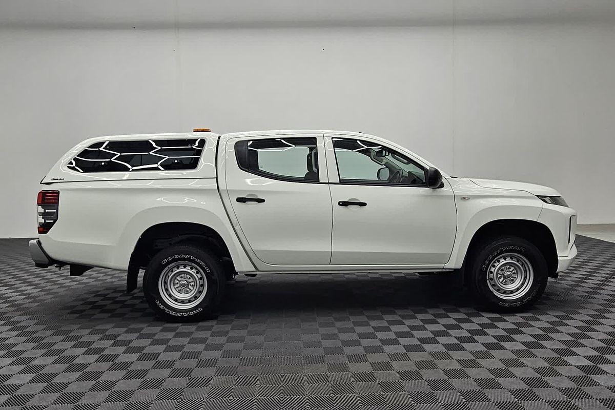 2020 Mitsubishi Triton GLX ADAS MR 4X4
