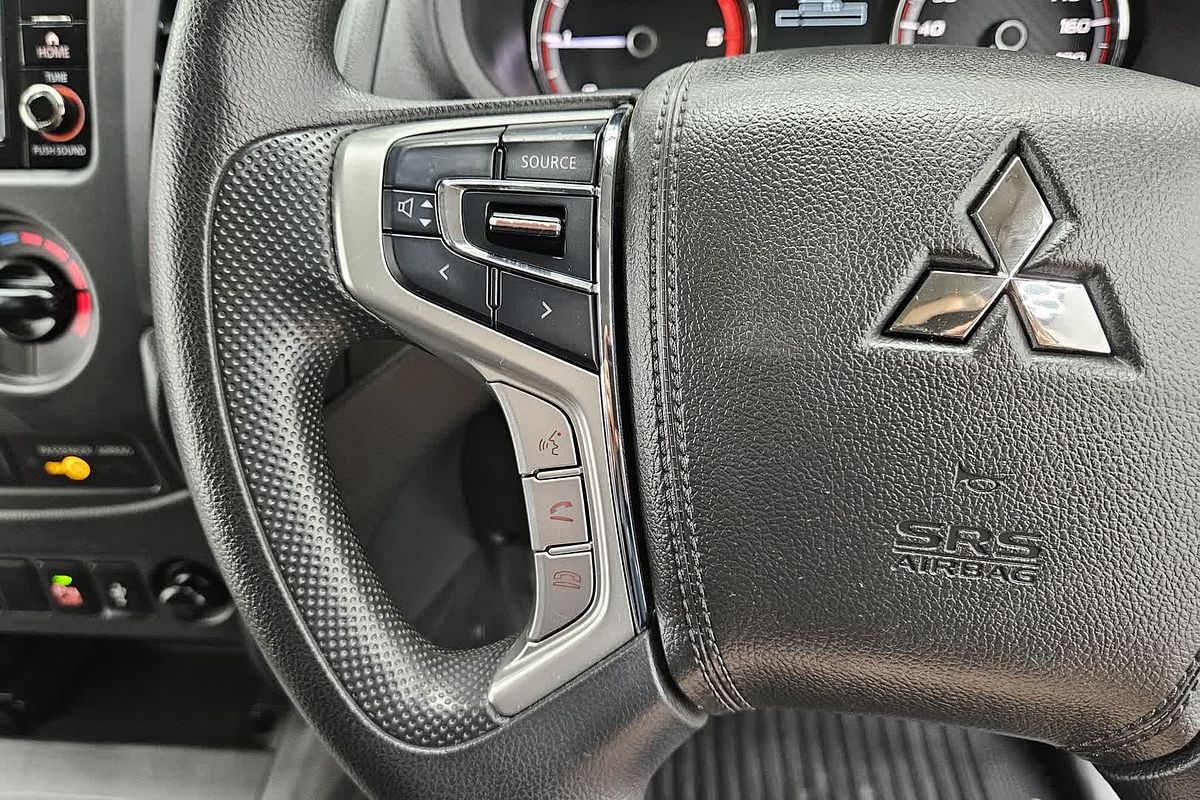 2020 Mitsubishi Triton GLX ADAS MR 4X4