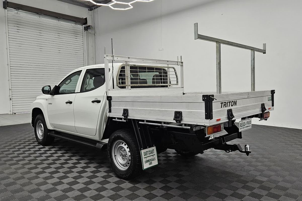 2022 Mitsubishi Triton GLX MR 4X4