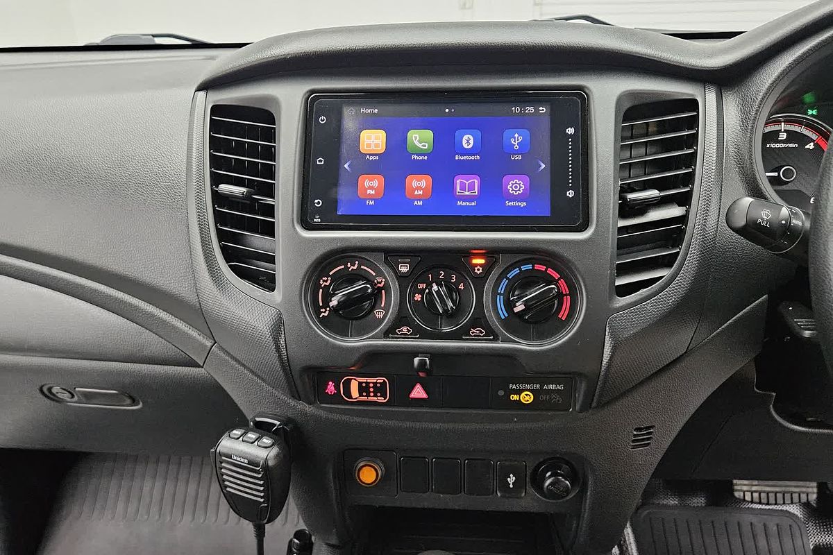 2022 Mitsubishi Triton GLX MR 4X4