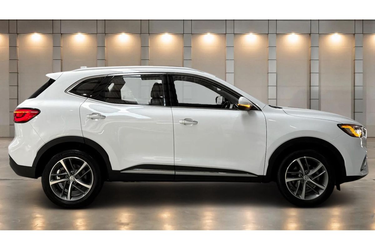 2023 MG HS Excite SAS23