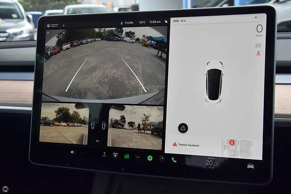 2023 Tesla Model 3 Rear-Wheel Drive thumb-10