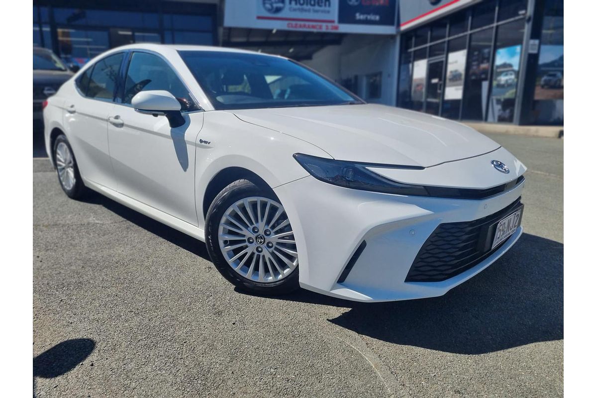 2025 Toyota Camry Ascent AXVH80R
