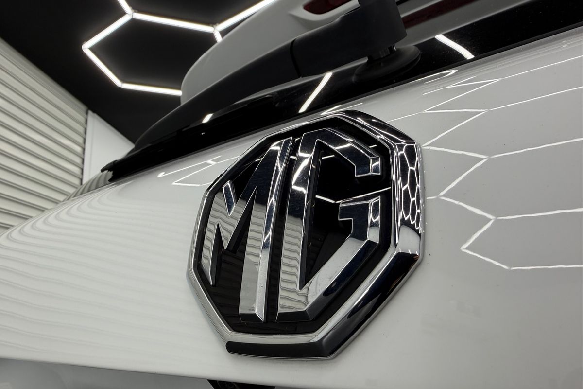2023 MG HS Excite SAS23