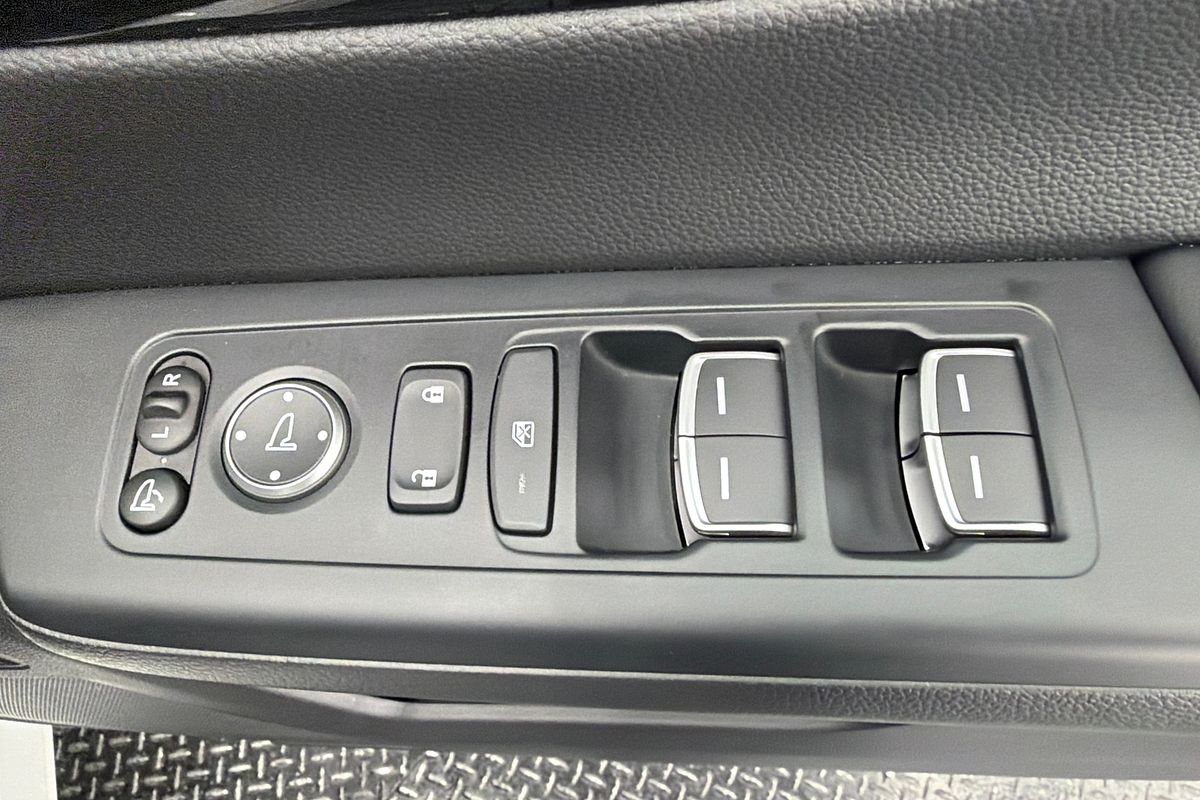 2023 Honda CR-V VTi LX AWD RW