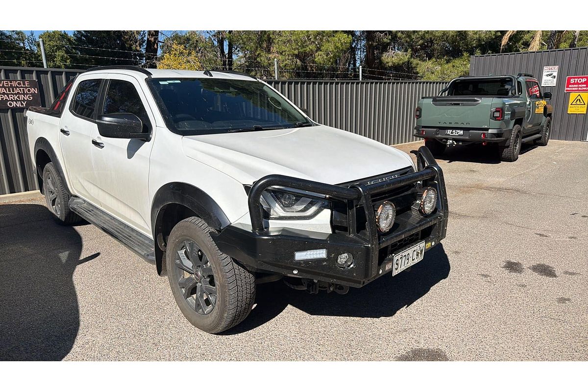 2023 Isuzu D-MAX X-TERRAIN 4X4