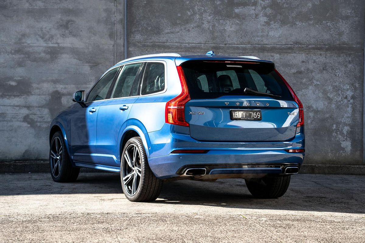 2016 Volvo XC90 T6 R-Design