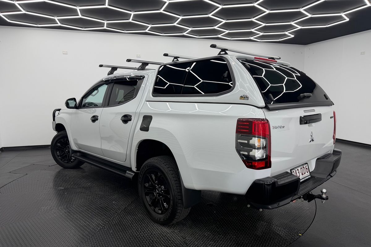 2022 Mitsubishi Triton GSR MR 4X4