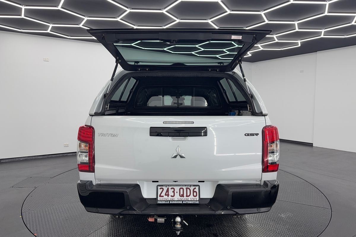2022 Mitsubishi Triton GSR MR 4X4