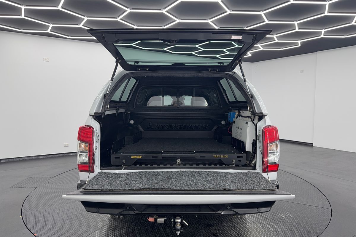 2022 Mitsubishi Triton GSR MR 4X4