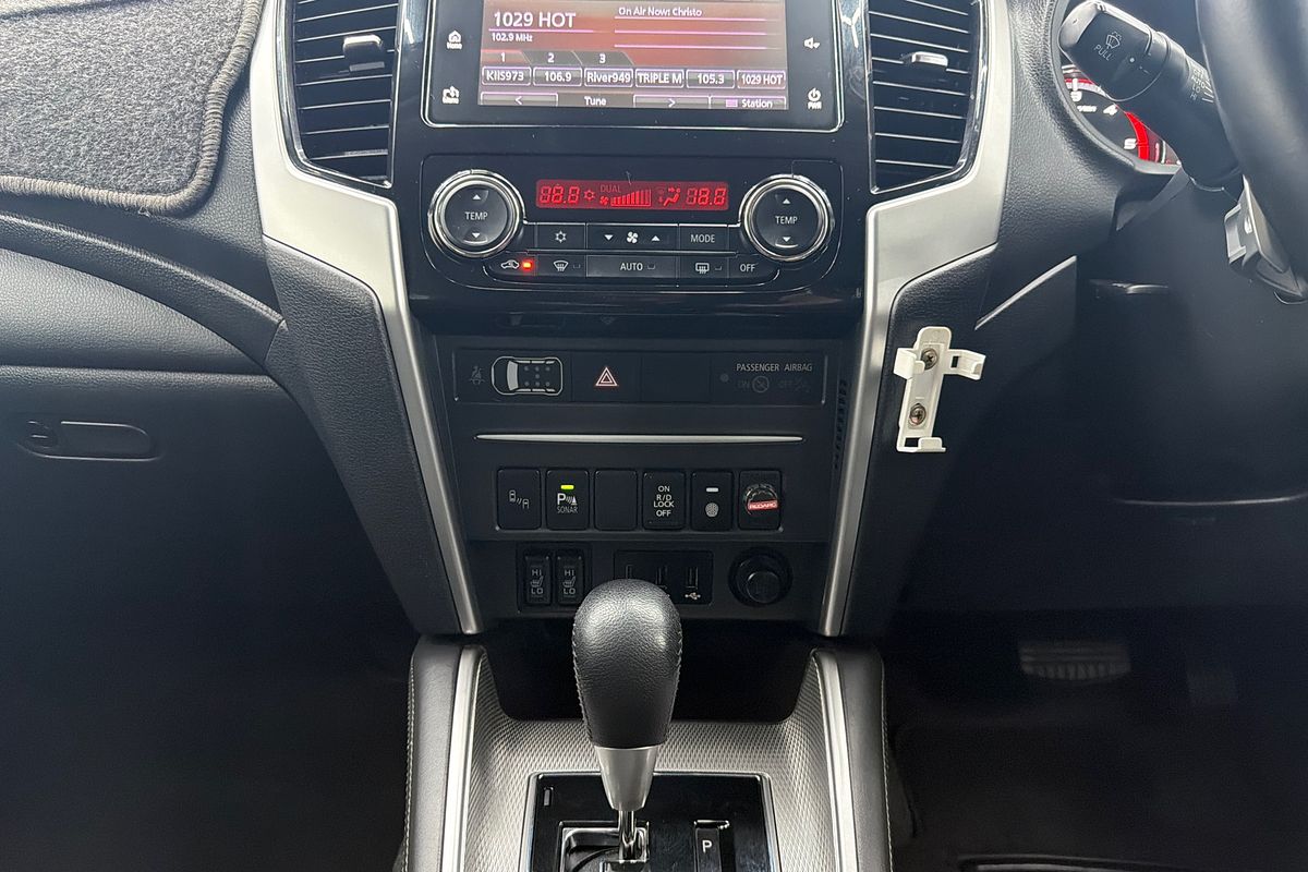 2022 Mitsubishi Triton GSR MR 4X4