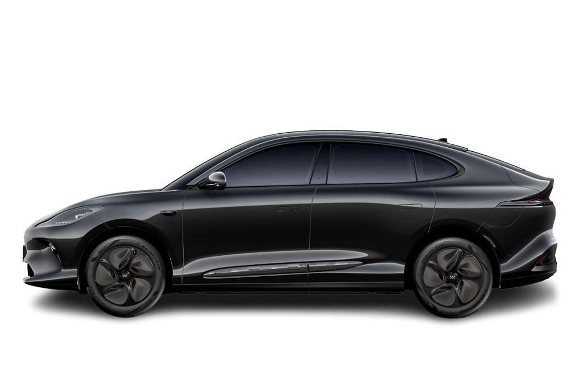 2026 MG IM6 Premium S12L