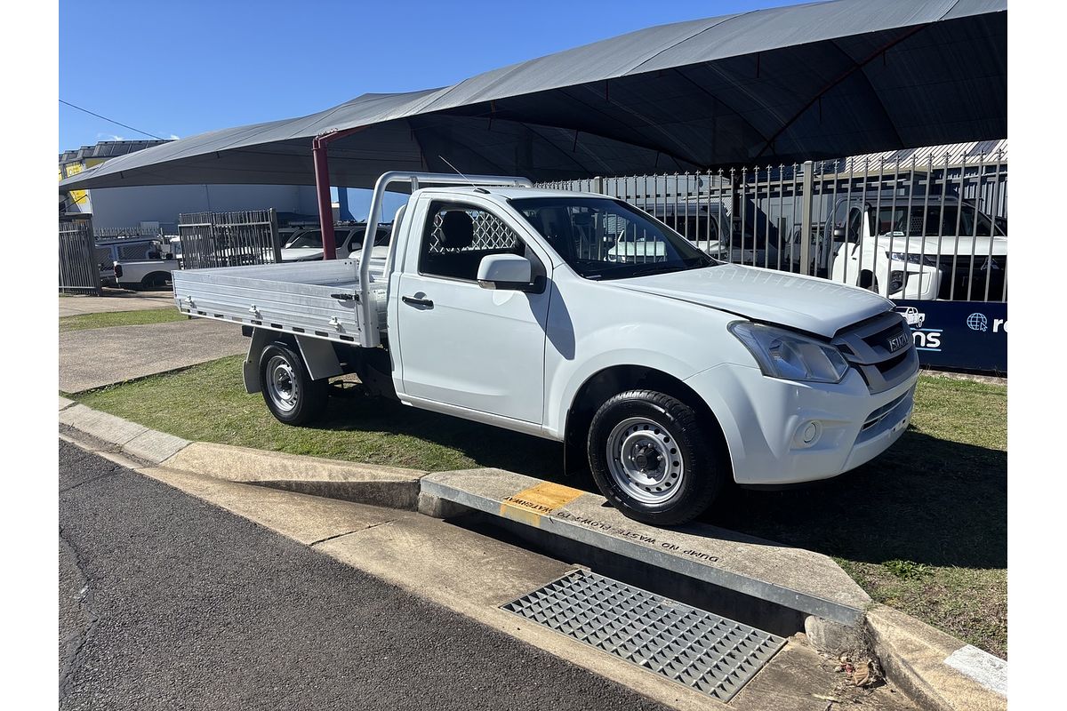 2017 Isuzu D-MAX SX Rear Wheel Drive