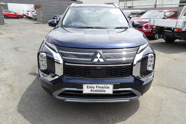 2025 Mitsubishi Outlander LS ZM