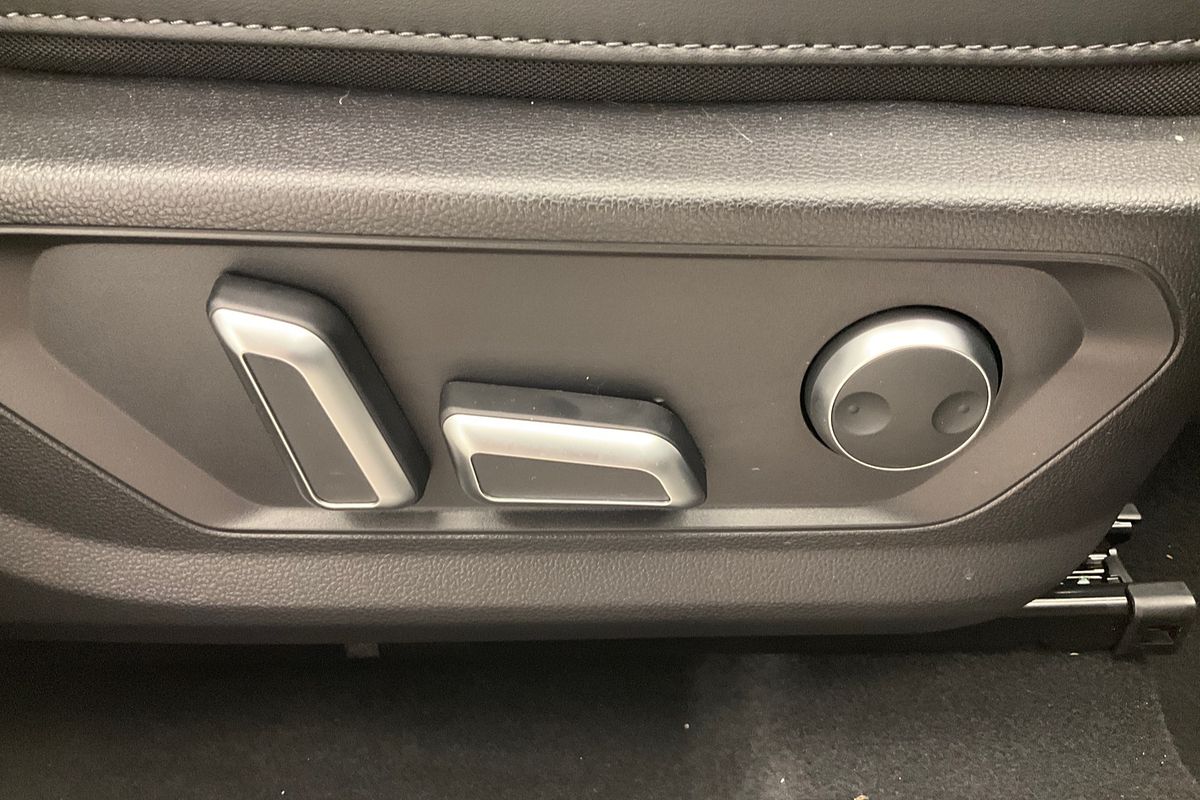 2025 Haval H6 PHEV ULTRA AUTO PETROL 4X4