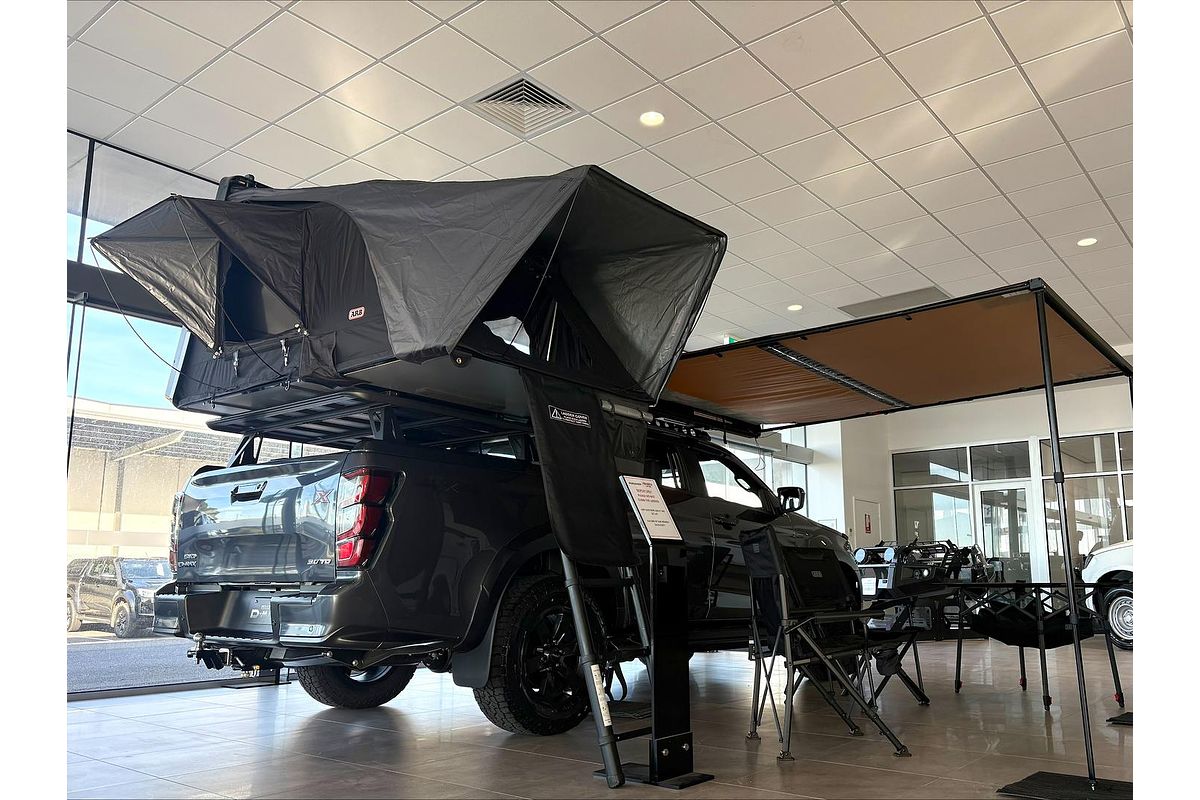 2025 Isuzu D-MAX X-TERRAIN 4X4