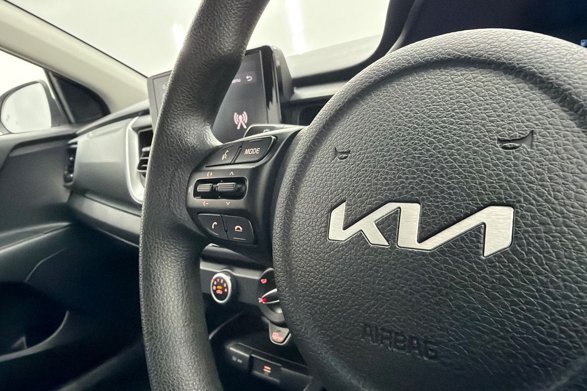 2024 Kia Stonic S YB