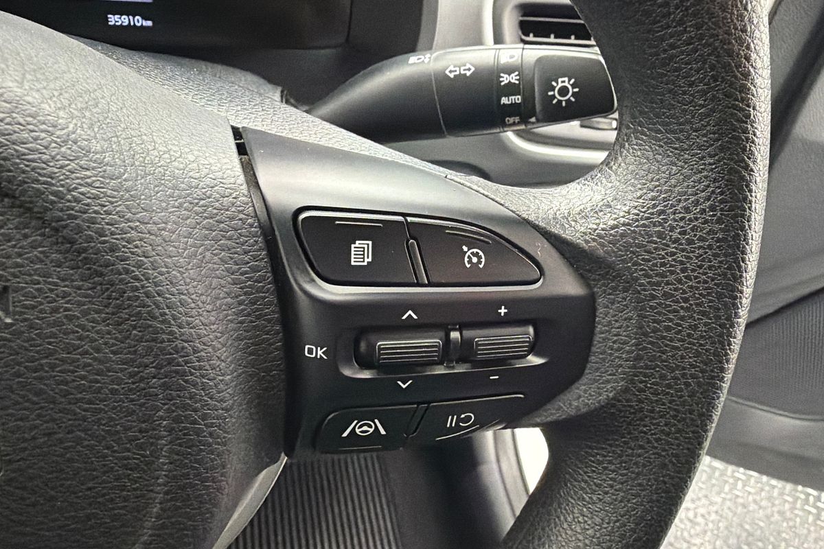 2024 Kia Stonic S YB
