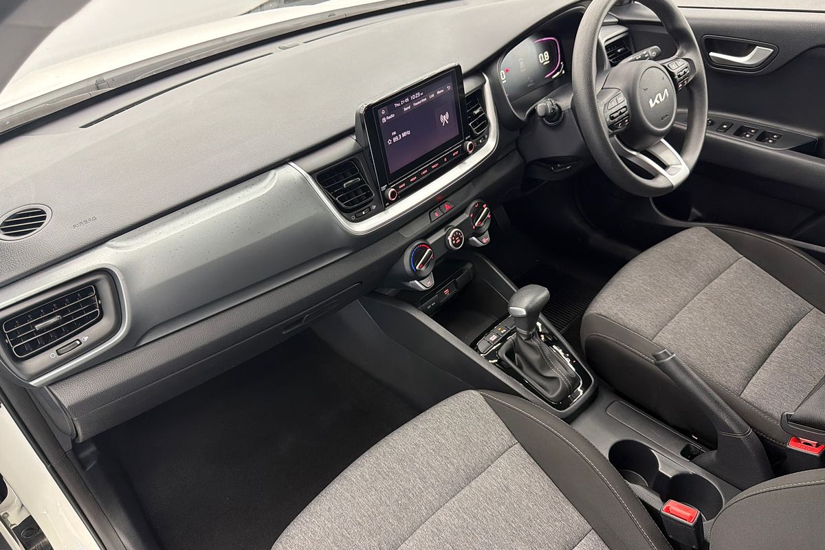 2024 Kia Stonic S YB