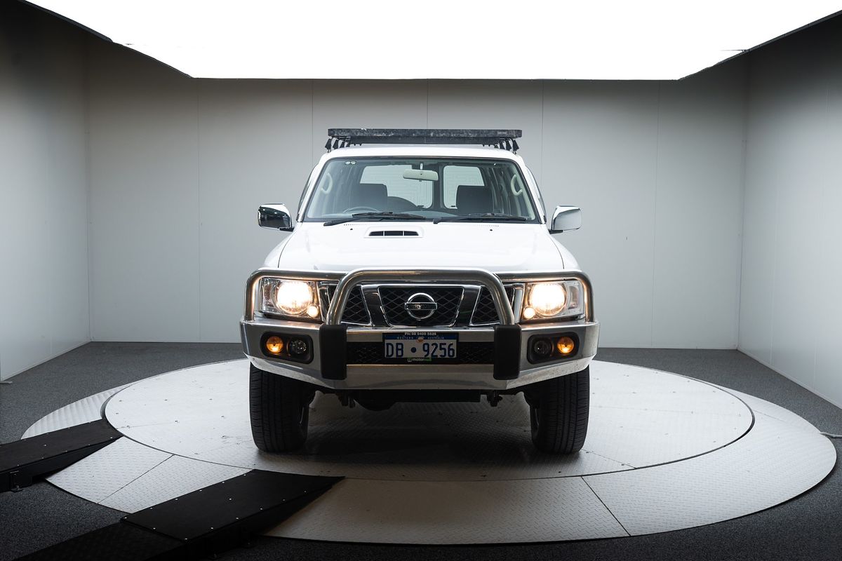 2013 Nissan Patrol ST Y61