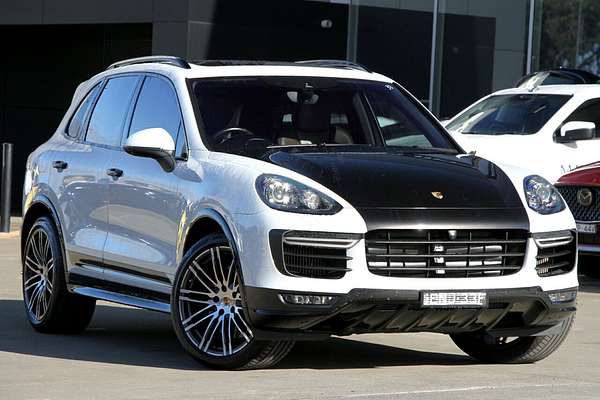 2015 Porsche Cayenne GTS 92A