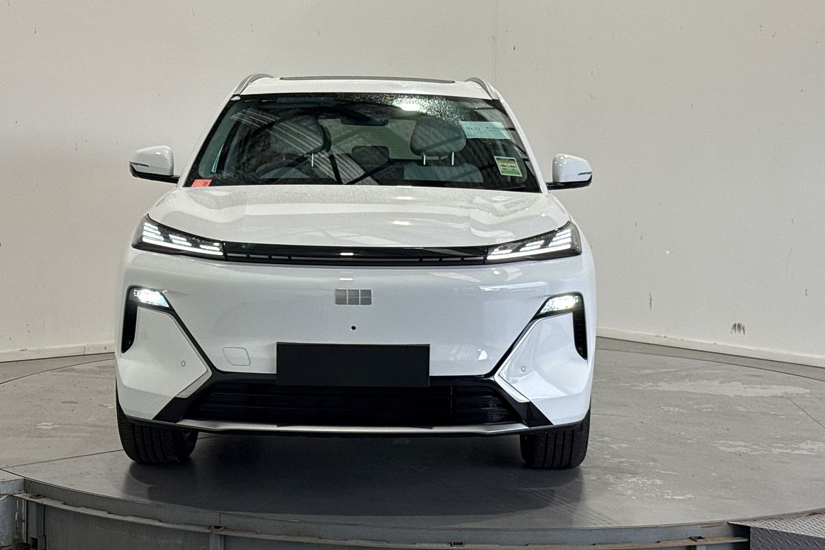 2026 Geely Starray EM-i Inspire P145