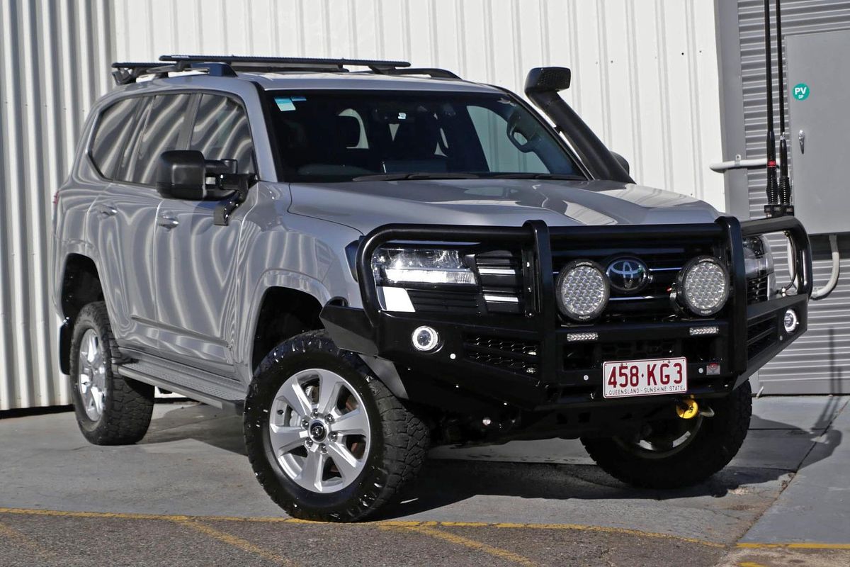 2023 Toyota Landcruiser GXL FJA300R