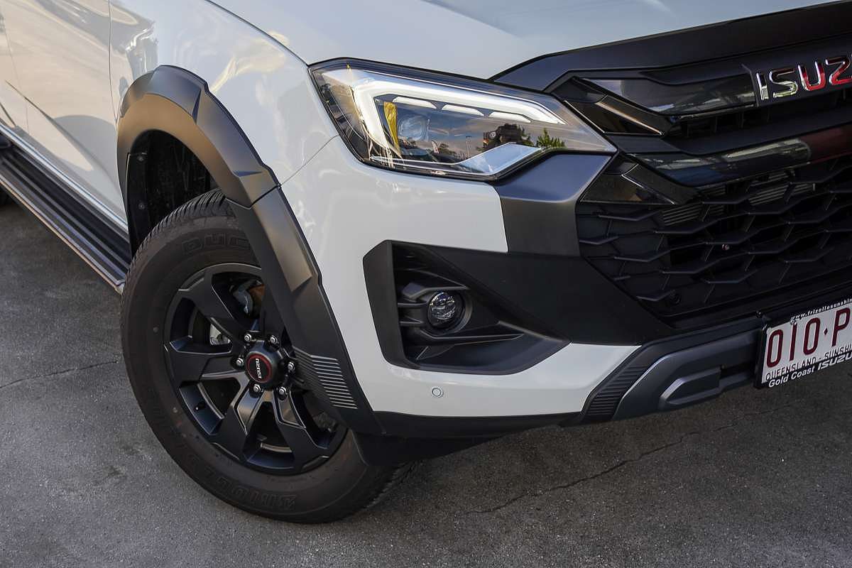 2025 Isuzu D-MAX X-TERRAIN 4X4