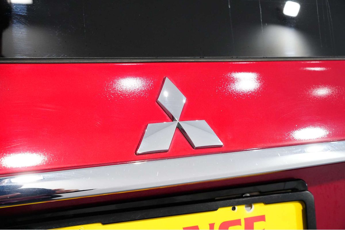 2019 Mitsubishi Eclipse Cross Exceed YA