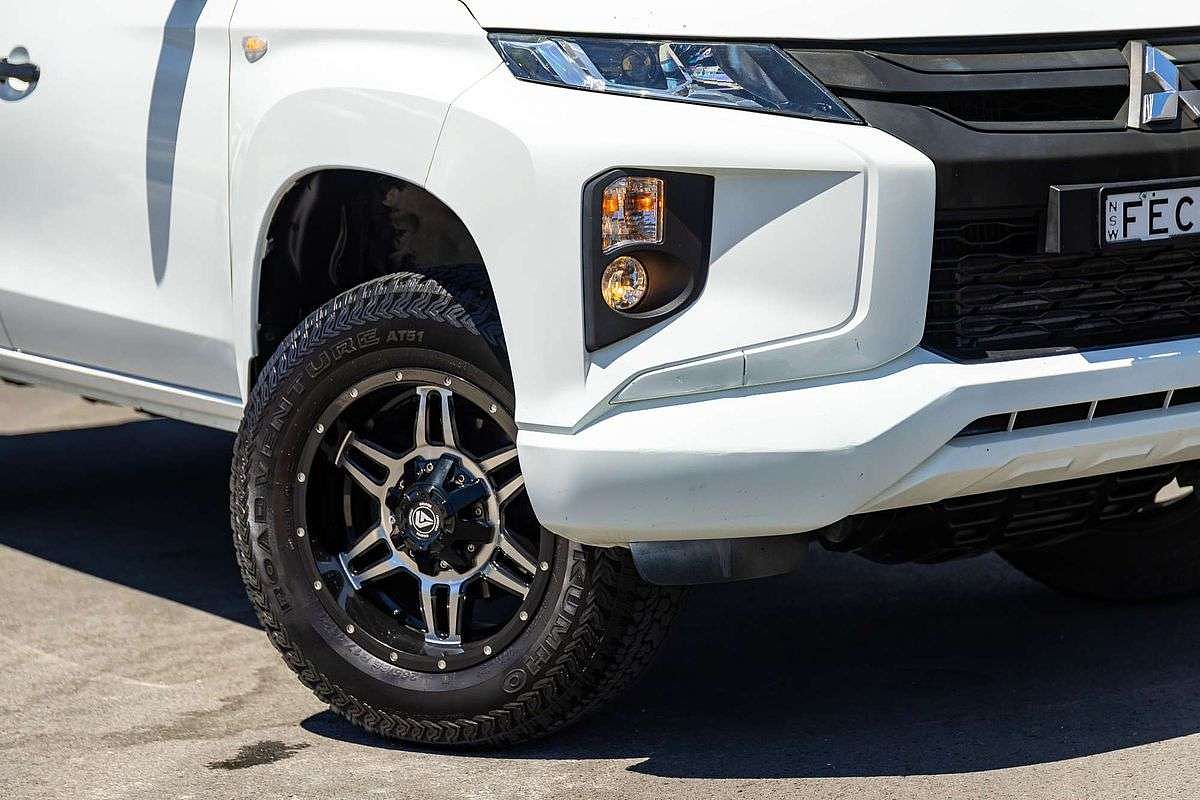 2018 Mitsubishi Triton GLX MR Rear Wheel Drive