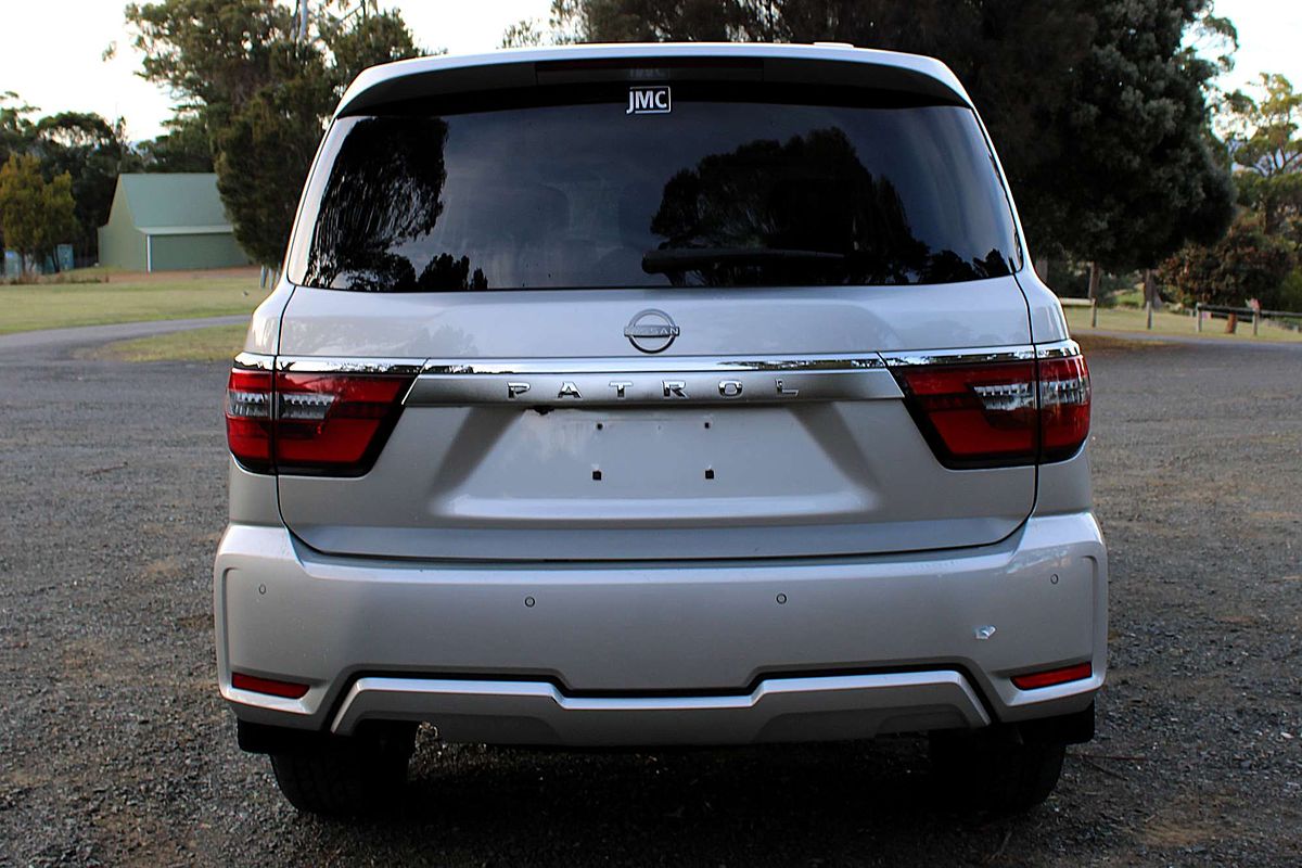2024 Nissan Patrol Ti Y62