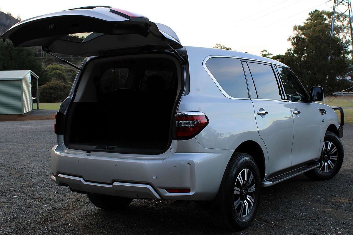 2024 Nissan Patrol Ti Y62