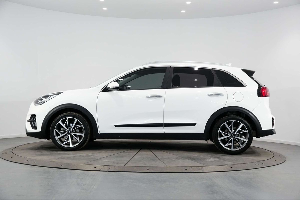 2021 Kia Niro Hybrid Sport DE
