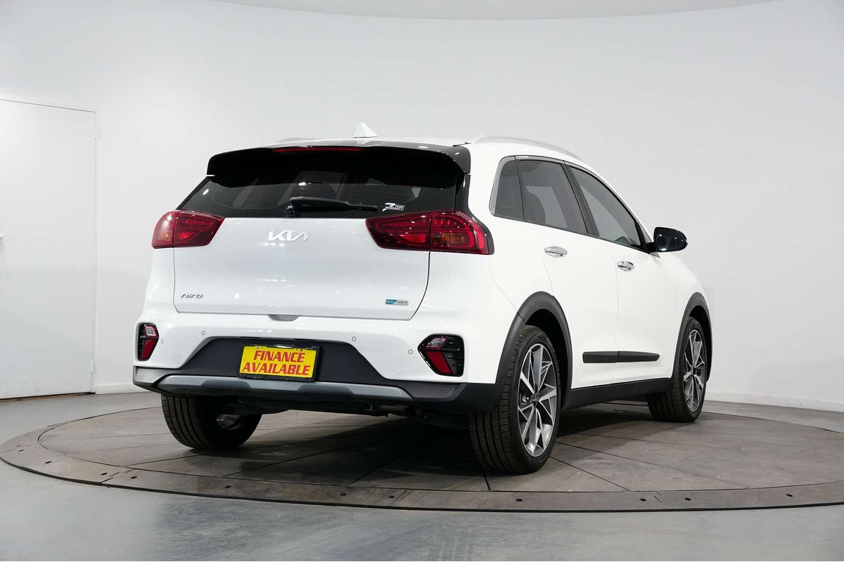 2021 Kia Niro Hybrid Sport DE