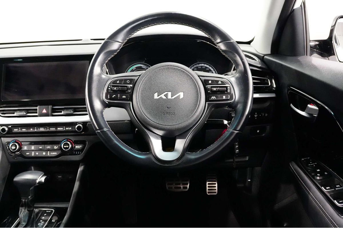 2021 Kia Niro Hybrid Sport DE