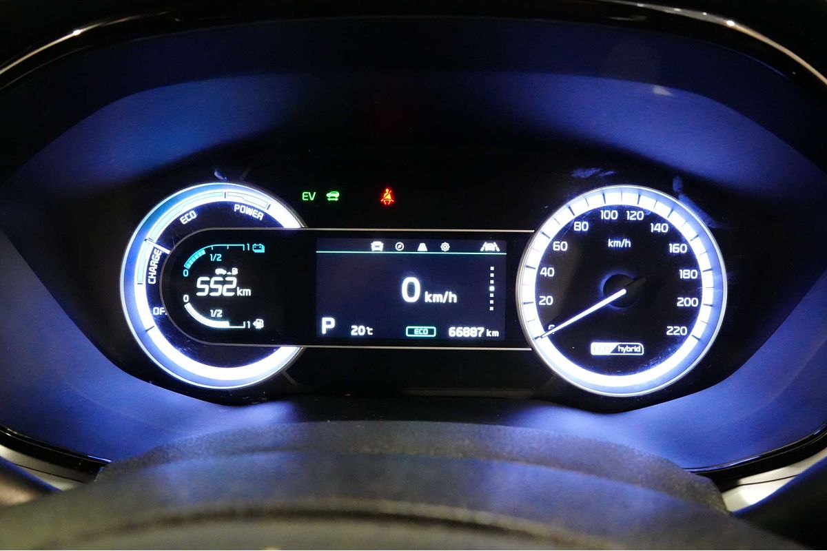 2021 Kia Niro Hybrid Sport DE