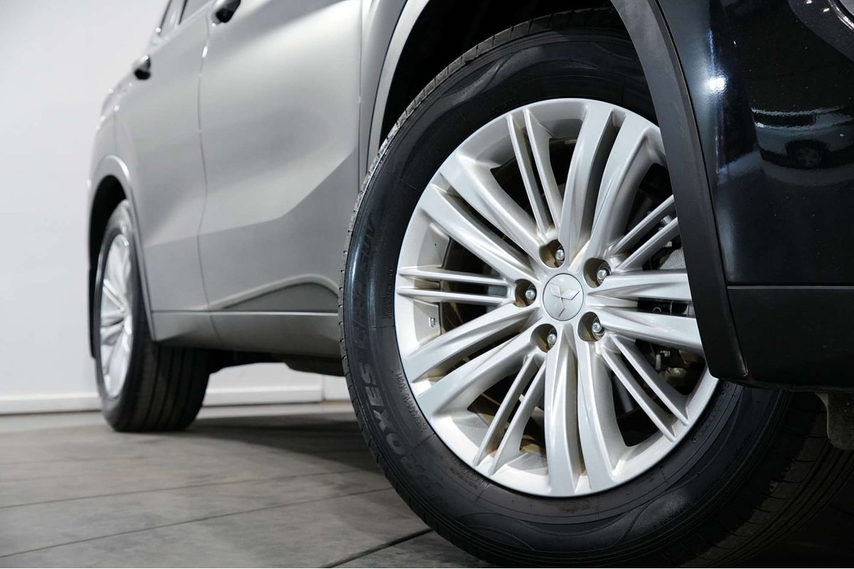 2022 Mitsubishi Outlander ES ZM