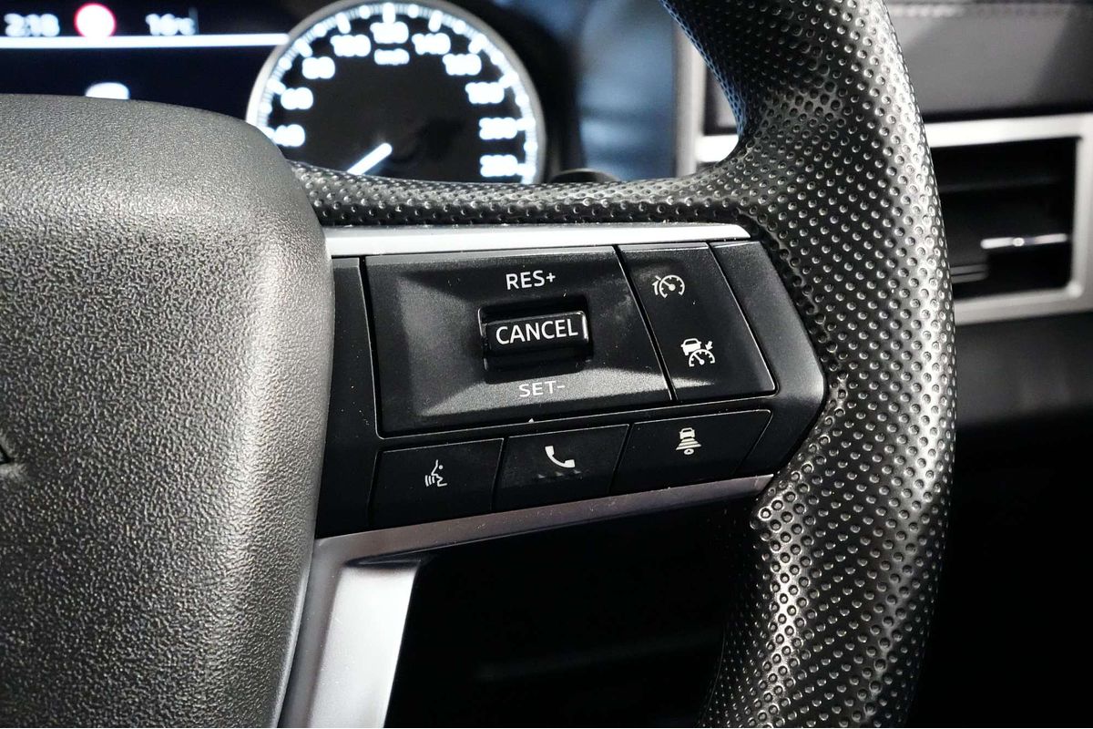 2022 Mitsubishi Outlander ES ZM