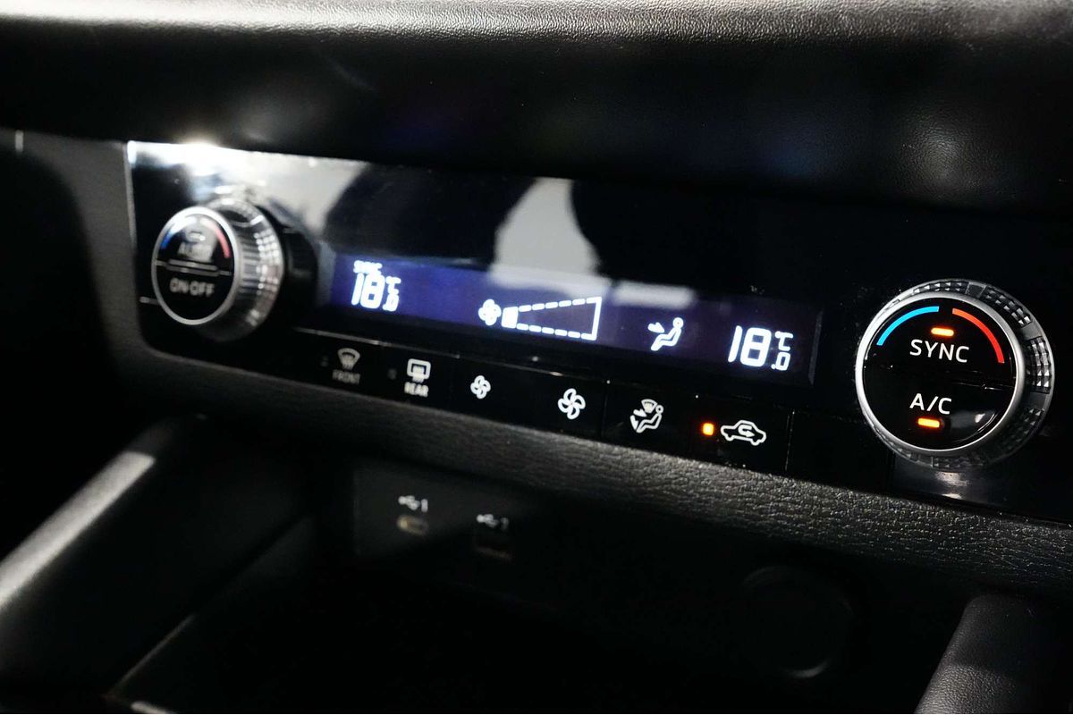 2022 Mitsubishi Outlander ES ZM