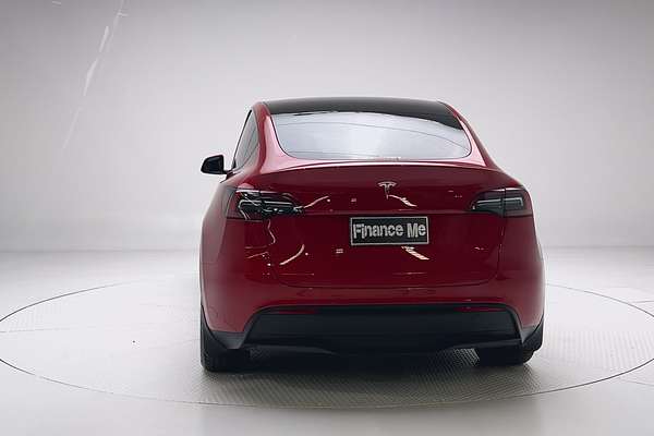 2023 Tesla Model Y Rear-Wheel Drive thumb-6