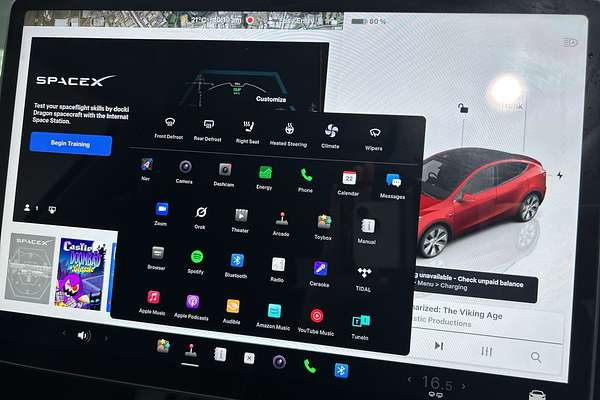 2023 Tesla Model Y Rear-Wheel Drive thumb-17