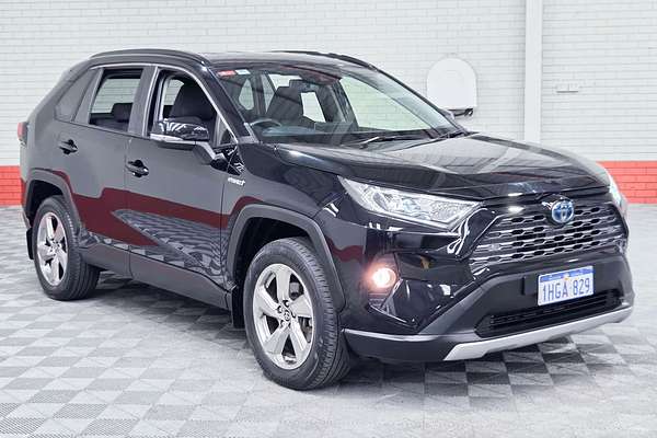 2021 Toyota RAV4 GXL AXAH54R