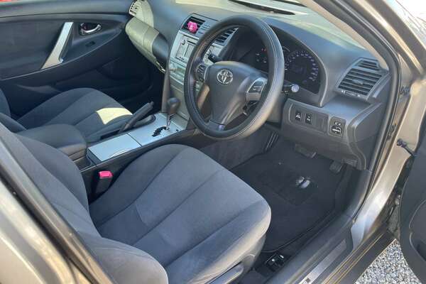2011 Toyota Camry Hybrid AHV40R