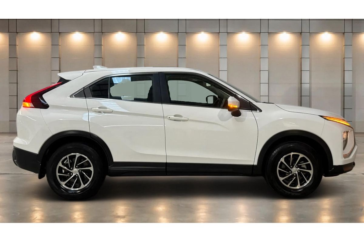 2023 Mitsubishi Eclipse Cross ES YB