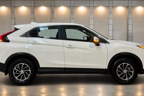 2023 Mitsubishi Eclipse Cross ES YB